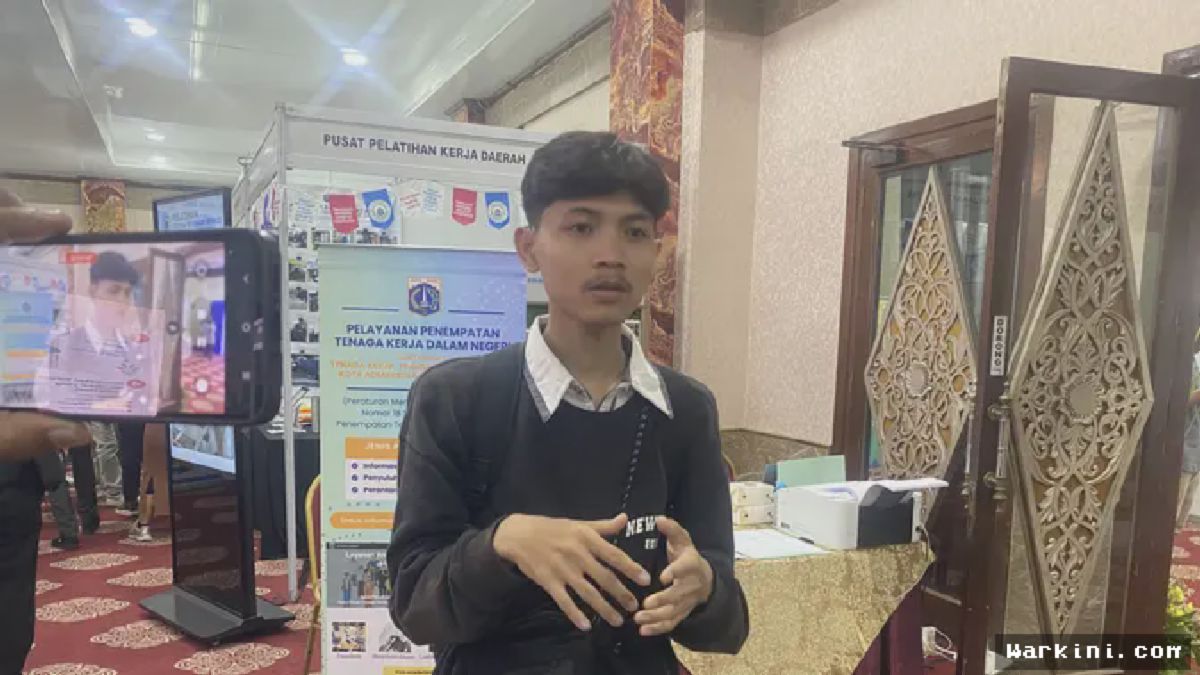 Faisal, Pemuda Tuli Asal Sukabumi, Buktikan Kerja Kerasnya di Job Fair Jaksel