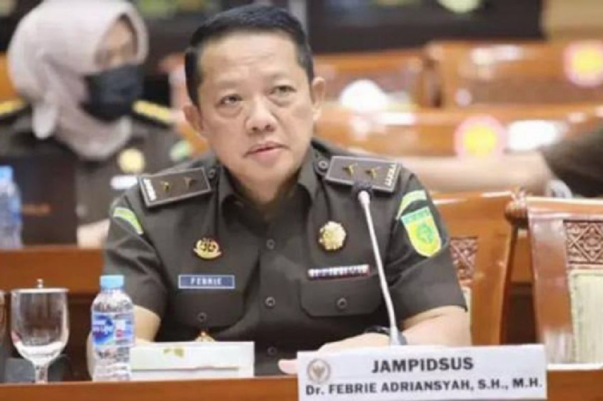 Febrie Andriansyah Mundur dari Jampidsus, DPR Segera Bentuk Timwas