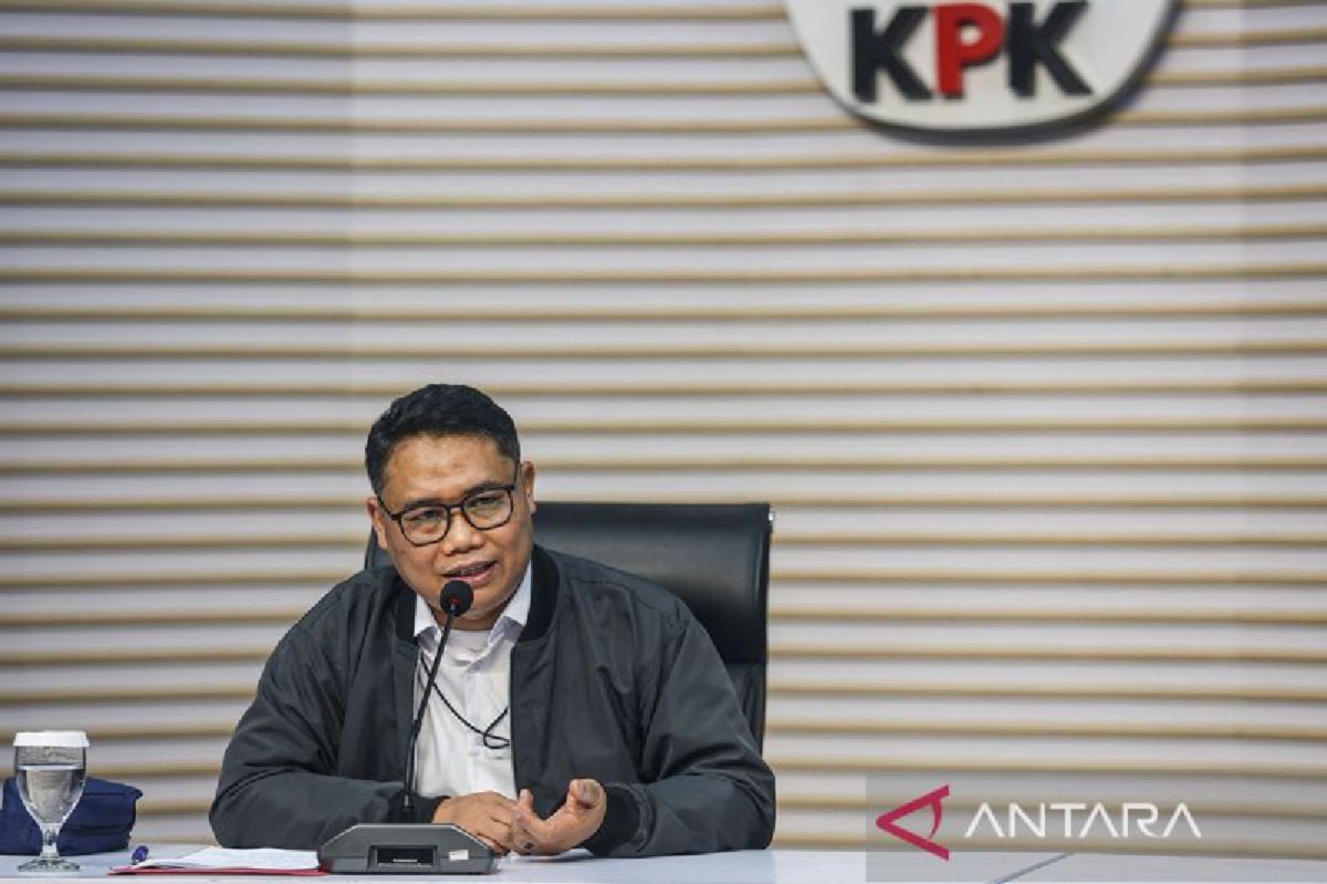 JAKARTA — Komisi Pemberantasan Korupsi (KPK) Menegaskan Belum Ada Pembahasan Investigasi Bersama Kasus Eks Jampidsus