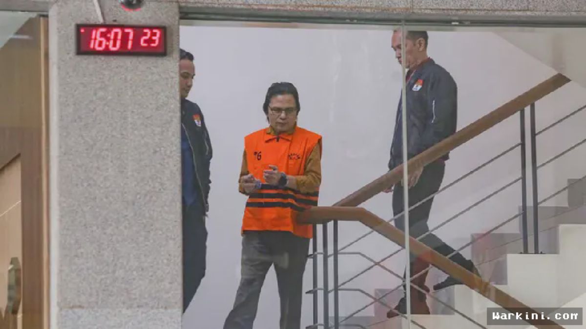 KPK Akhirnya Pakaikan Rompi Oranye ke Ma'ruf Cahyono, Kasus MPR Memanas!