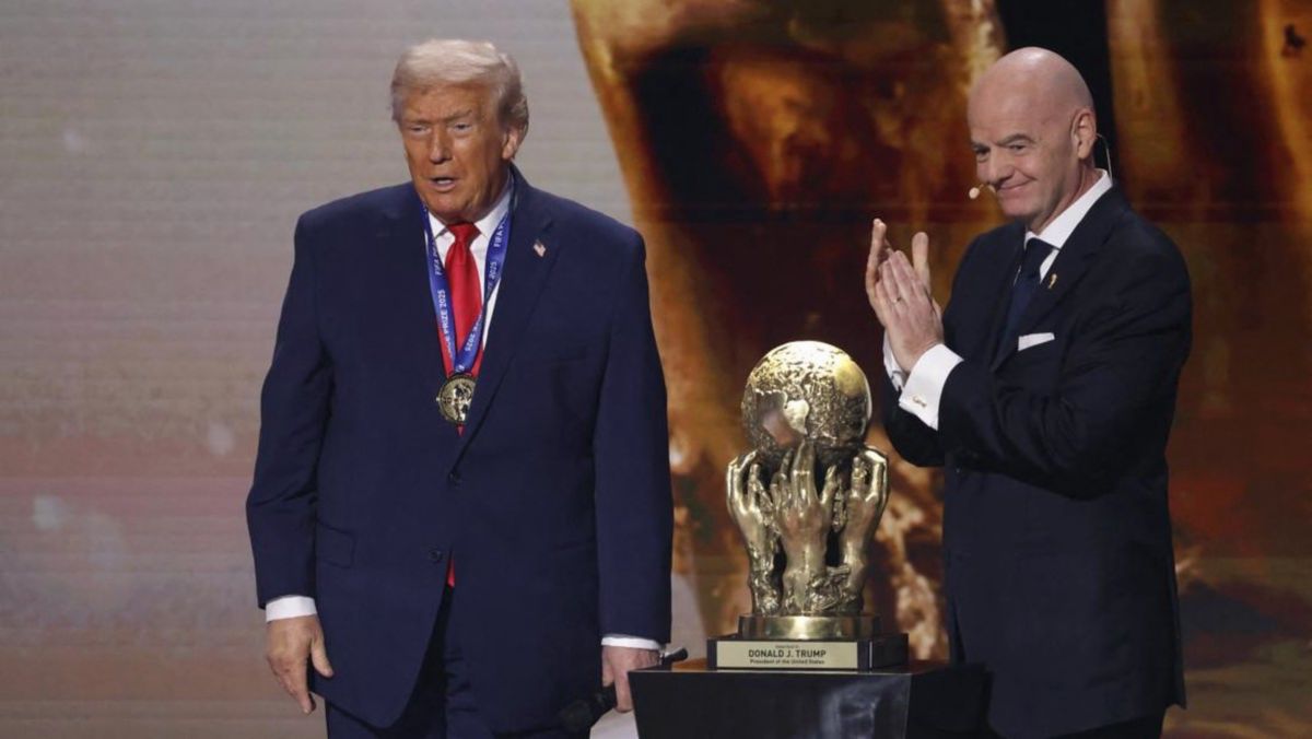 'Kutukan Trump' hingga Kristal Keberuntungan, Superstisi Global Menjamur