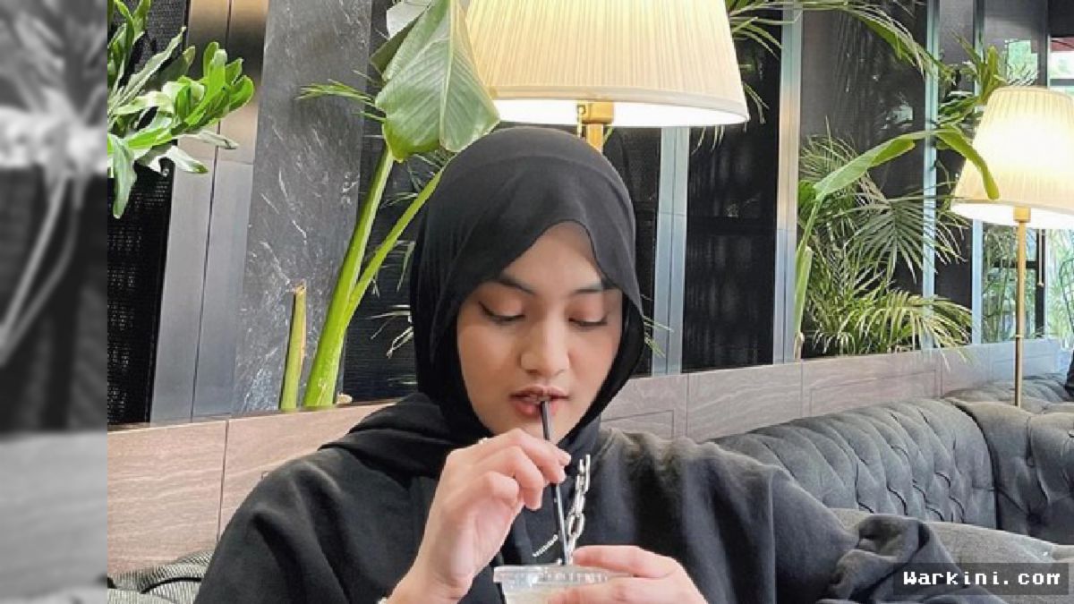 Jakarta — Eltasya Natasha Ultah ke-26, Dilamar Kekasih di Kafe Kekinian