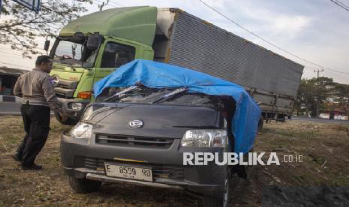 Kecelakaan Beruntun di Pantura Indramayu Tewaskan 11 Orang