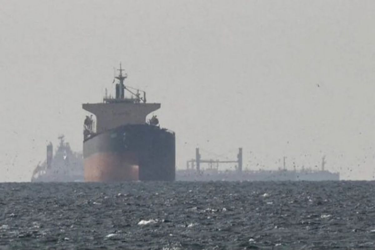 Iran Balas Serangan AS, Luncurkan Rudal ke Enam Negara Teluk