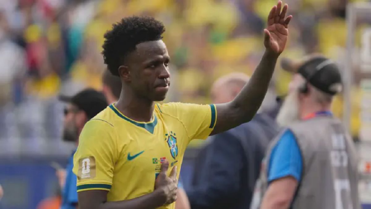 East Rutherford — Brasil Tersingkir, Vinicius Junior Jalan Sendiri