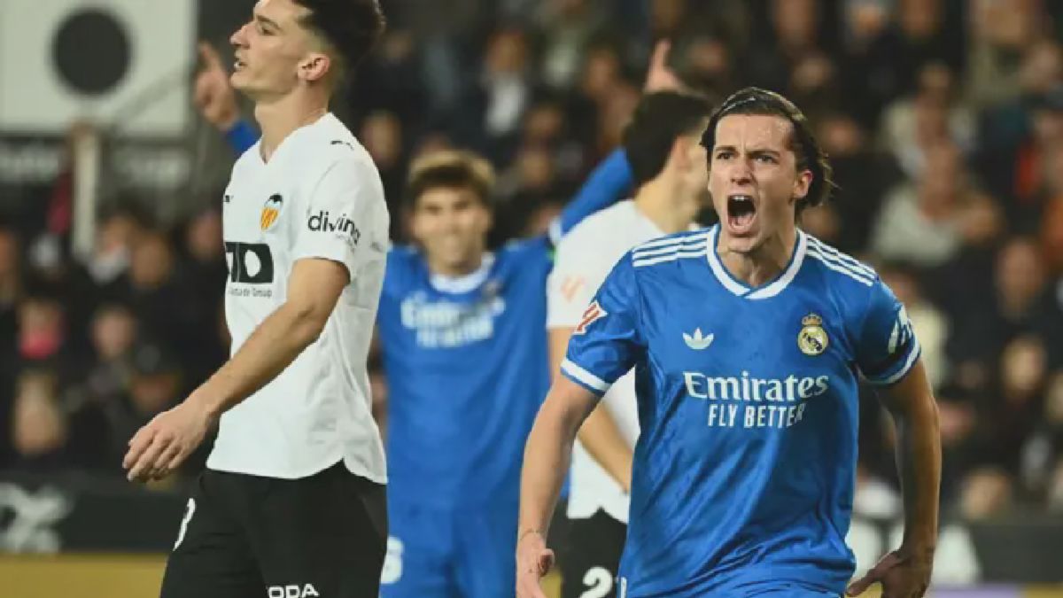 Alvaro Carreras Cetak Gol, Real Madrid Kalahkan Valencia 2-0