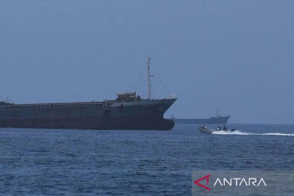 Iran Resmi Tutup Selat Hormuz, Pasar Minyak Dunia Bergejolak