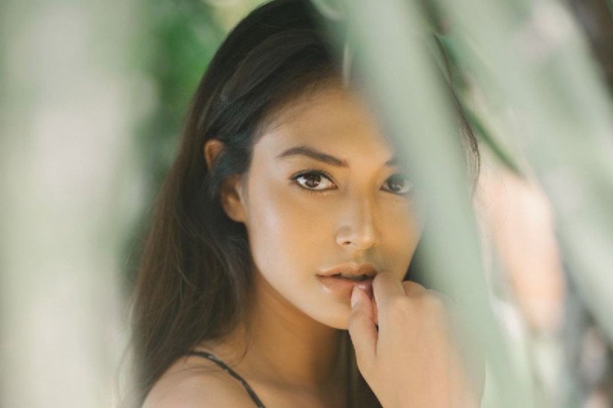 Aurelie Moeremans Rilis Memoar, Film Horor Alas Roban Siap Tayang