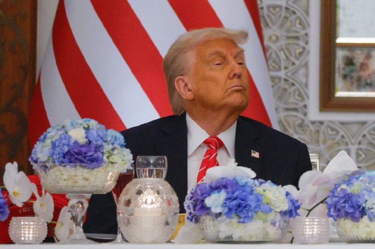 Trump Ancam Luncurkan 1.000 Rudal jika Iran Coba Bunuh Dirinya