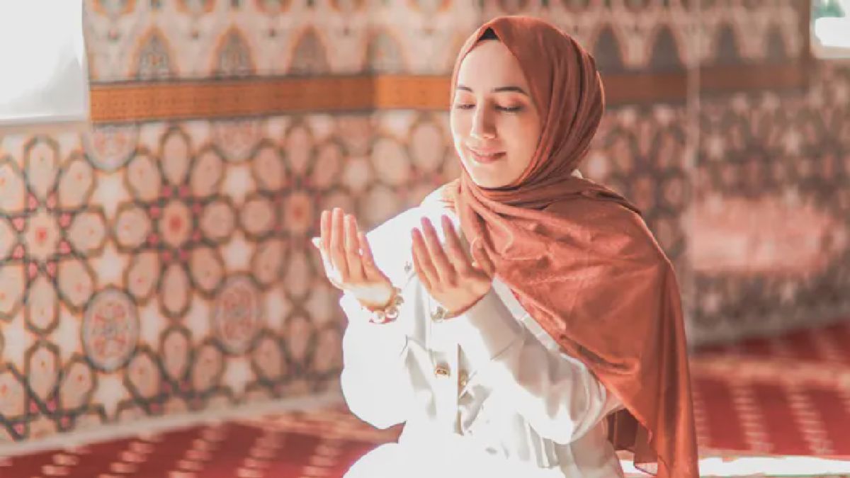 Jakarta — Tren Ilustrasi Muslimah Berdoa Melonjak di Platform Digital