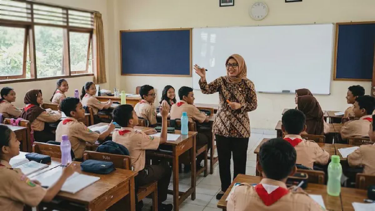 Susunan Panitia MPLS SMP 2026 yang Ideal dan Tugasnya
