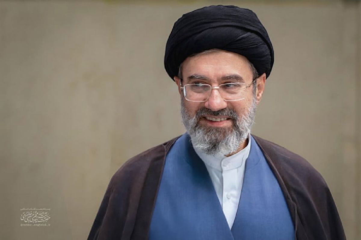 Mojtaba Khamenei Janji Balas Dendam Atas Darah Ayahnya