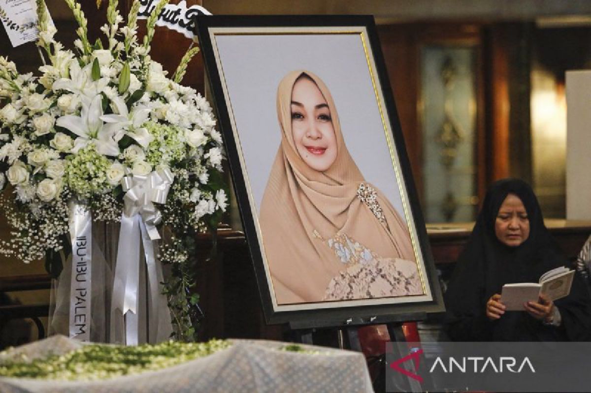 Istri Wiranto Rugaiya Usman Meninggal Dunia, Keluarga Besar Berduka