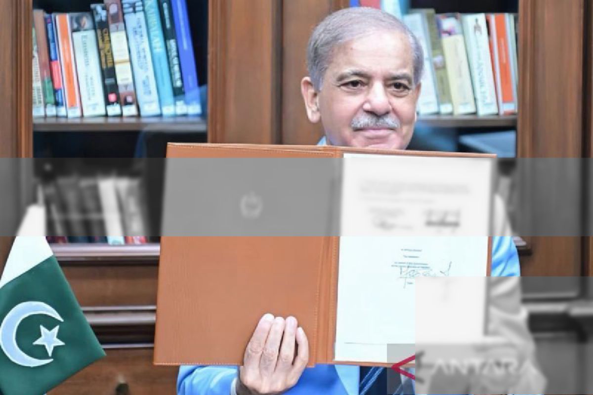 PM Pakistan Desak AS dan Iran Patuhi Kesepakatan Damai